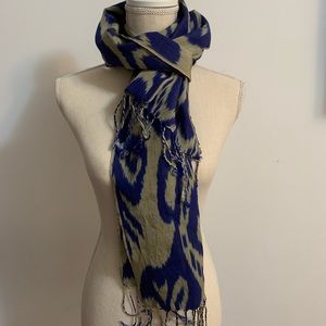 Women scarf new